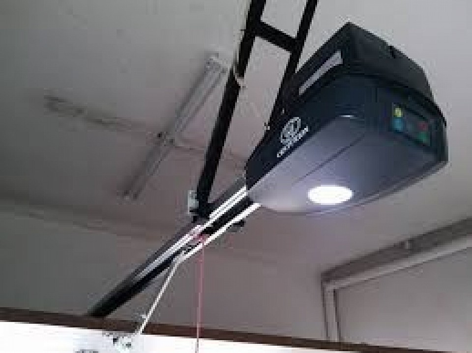 garage door motor